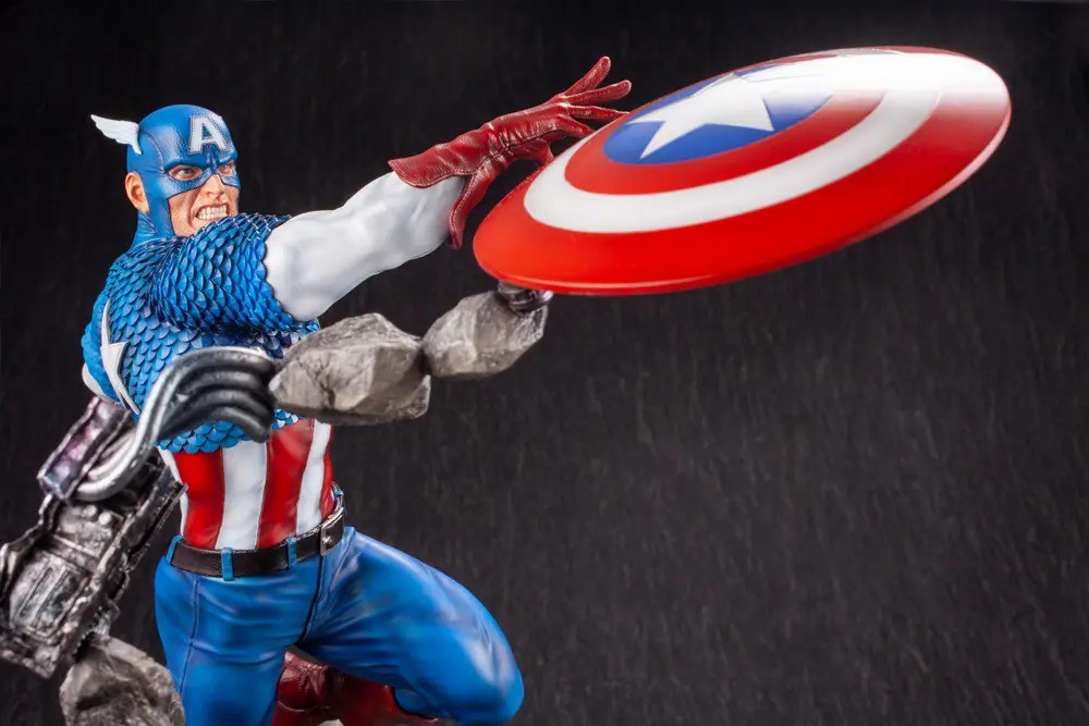KOTOBUKIYA – Capito Amrica se junta  linha Fine Art