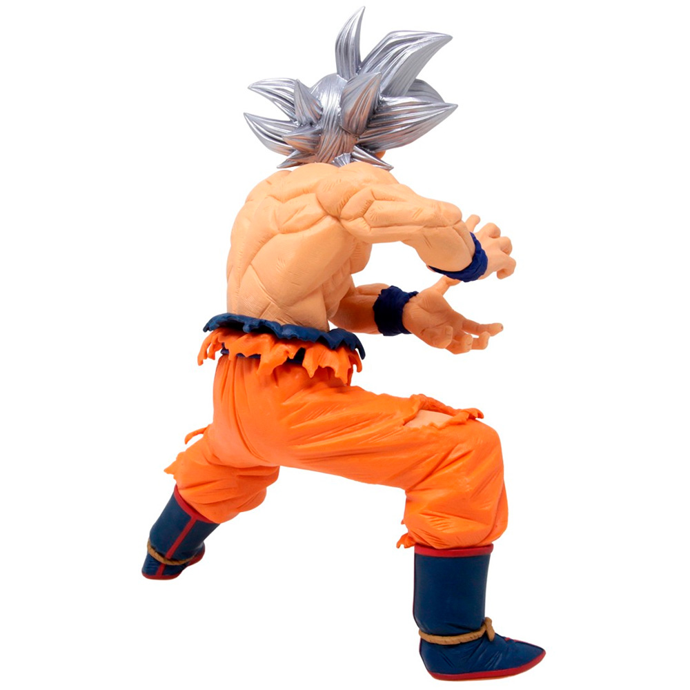 Boneco articulado do goku instinto superior dando