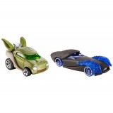 CARRO HOT WHEELS - KIT 2IN1 STAR WARS EMPEROR PALPATINE VS YODA  