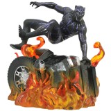 ESTTUA DIAMOND SELECT MARVEL GALLERY - BLACK PANTHER FLAMING CAR PVC DIORAMA 83086