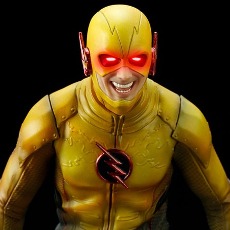 Estátua Kotobukiya Artfx+ Dc Comics The Flash - Reverse Flash (with Light Eyes)