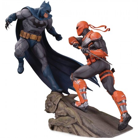 Estátua Dc Collectibles Battle Statue - Batman Vs Deathstroke (55955)
