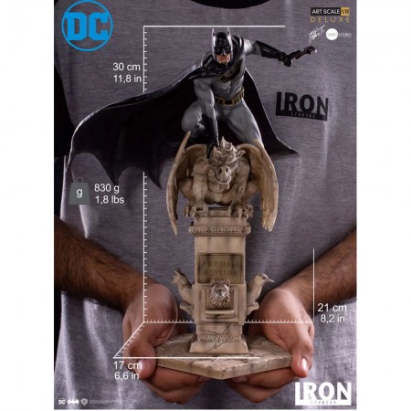Estátua Iron Studios Deluxe 1/10 Dc Comics - Batman By Eddy Barrows