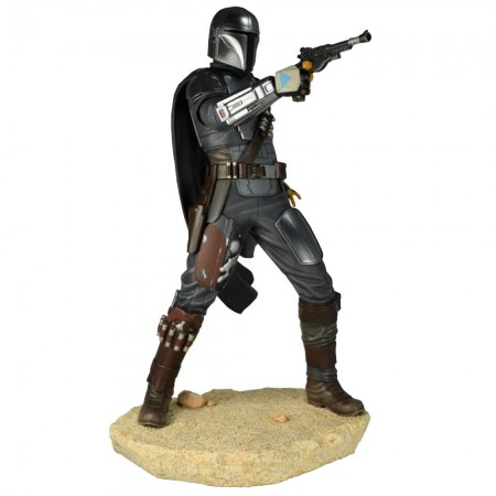 Esttua Diamond Select Premier Collection Star Wars - The Mandalorian (beskar Armor)