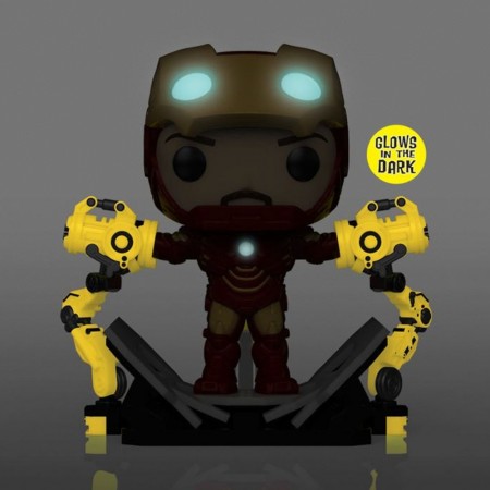 Funko Pop Marvel Iron Man 2 Exclusive Deluxe - Iron Man With Gantry 905 (glows In The Dark)