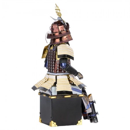 Miniatura de Metal Earth - Black Samurai Armor Mms463