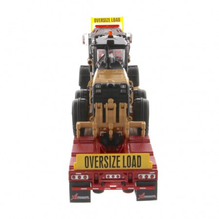 Caminho Diecast Masters - International Hx520 Tandem Tractor + Xl 120 Trailer + Trator Cat 12m3 - Escala 1/50 (85598)