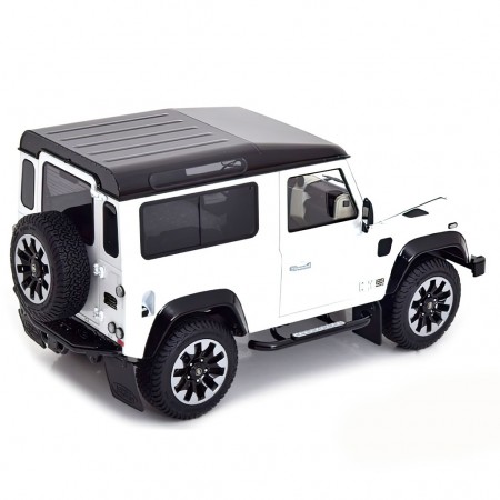 Carro Lcd Models - Land Rover Defender 90 Works V8 70th Edition 2018 Branco - Escala 1:64 (64016wh)