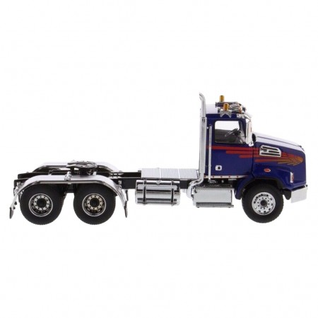 Caminho Diecast Masters - Western Stars 4700 Sb Tandem Day Cab Tractor Azul - Escala 1/50 (71039)