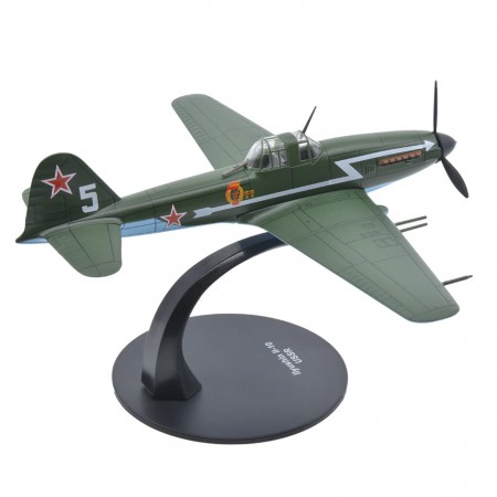 Avio Motor City Classics - Nato Ilyushin Il-10 - Escala 1/72 (27290-45)