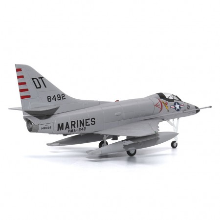 Avio Motor City Classics - Us Marine Corps Mcdonnel Douglas A-4c Skyhawk - Escala 1/72 (27291-56)