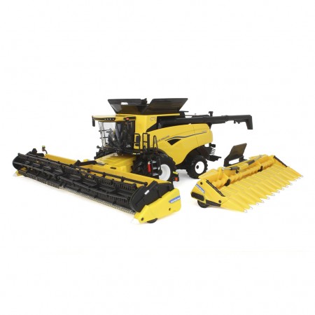 Colheitadeira Ertl New Holland - Cr9.90 With Corn & Grain Heads - Escala 1/32 (13973)