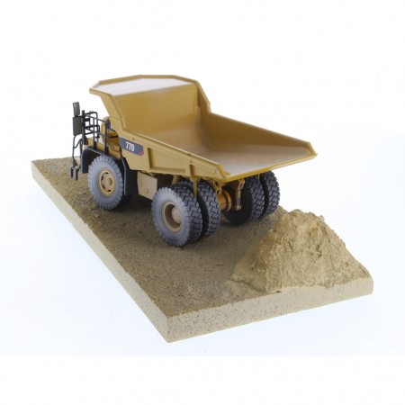 Caminho Diecast Masters: Cat 770 Off-highway Truck Weathered Series - Escala 1/50 (85756