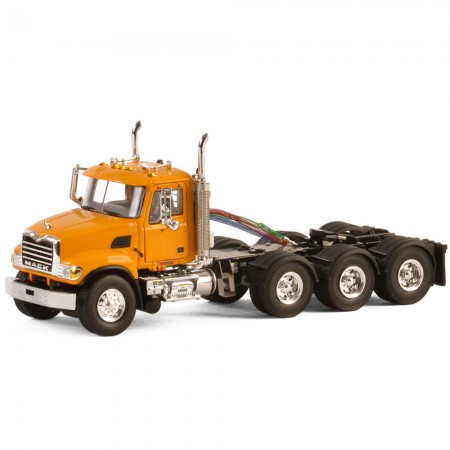 Caminho Wsi - Mack Granite 8x4 Yellow Usa Basic Line 33-2019 - Escala 1/50