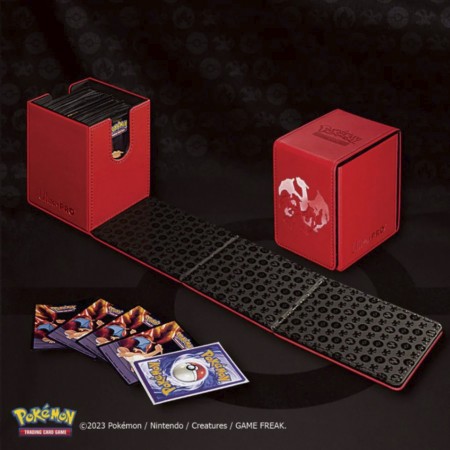 Ultra Pro Deck Box Elite Series: Pokmon - Charizard (16164)
