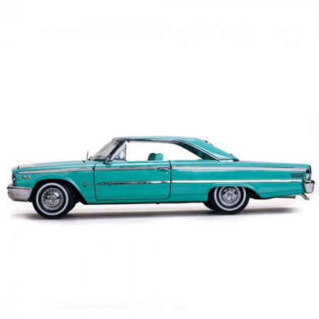 Carro Sun Star Ford Galaxie 500xl H.peac 1963 Escala 1/18 - Azul