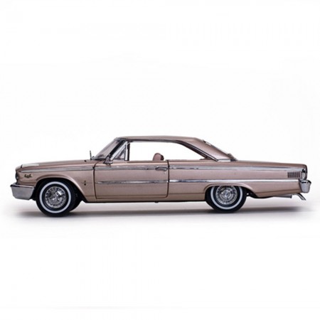 Carro Sun Star Ford Galaxie 500xl H 1963 Escala 1/18 - Marrom