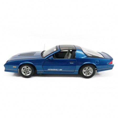 Carro Sun Star Chev. Camaro Iroc-z 1985 Escala 1/18 - Azul