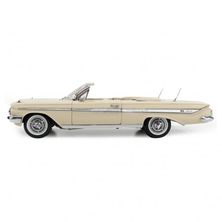 Carro Sun Star Chev.impala Conversiv.alm 1961 Escala 1/18 - Bege