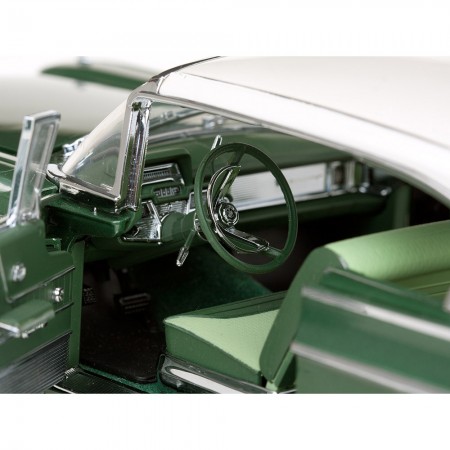 Carro Sun Star Mercury Park L 1959 Escala 1/18 - Verde