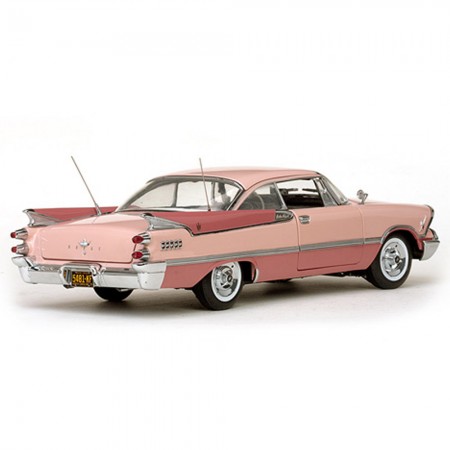 Carro Sun Star Dodge C.royal Lancer 1959 Escala 1/18 - Rose