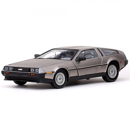 Carro Sun Star de Lorean Dmc 12 Coupe Inox 1981 Escala 1/18 - Prata
