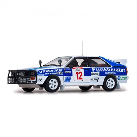 Carro Sun Star 1/18 Audi Quattro A2 #12 F.wittman 1984 Escala 1/18 - Azul e Branco