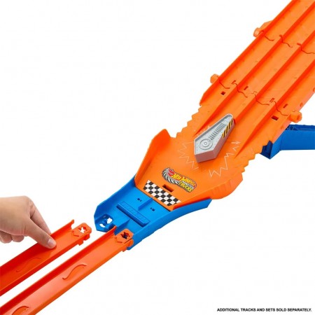 Pista Hot Wheels Monster Trucks - Racedown Destruction: Tiger Shark Vs Bone Shaker (3755)
