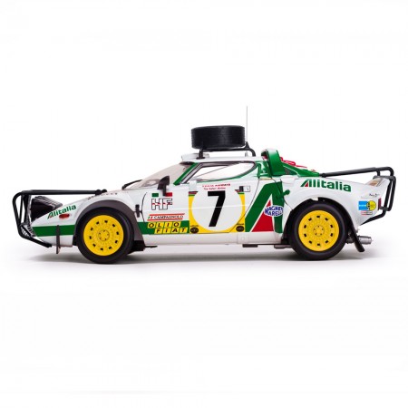 Carro Sun Star Lancia Stratos Hf #7 S.munari 1977 Escala 1/18 - Branco
