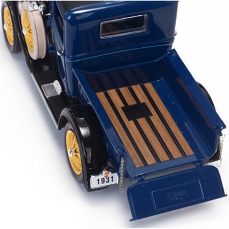 Carro Sun Star Ford a Pickup Lombard 1931 Escala 1/18 - Azul