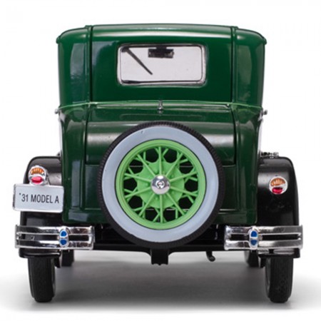Carro Sun Star Ford a Coupe Valley 1931 Escala 1/18 - Verde
