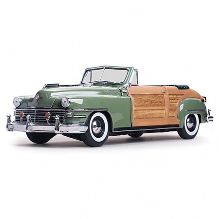 Carro Sun Star Chrysler Town & Country H 1948 Escala 1/18 - Azul