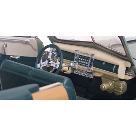 Carro Sun Star Chrysler Town & Country H 1948 Escala 1/18 - Azul
