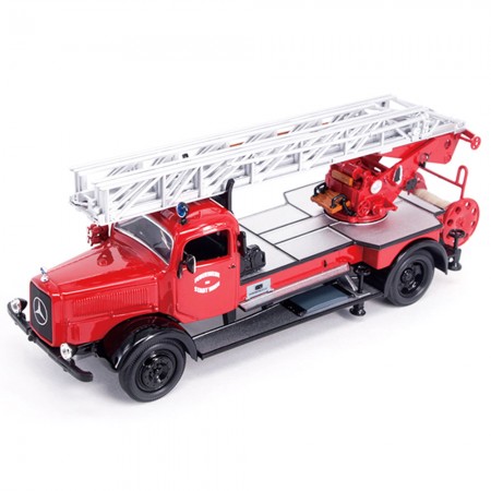 Caminho de Bombeiro Lucky Bombeiro Mercedes Benz L4500f 1944 Escala 1/43
