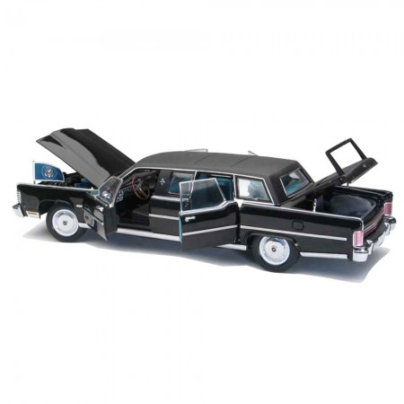 Carro Lucky Lincoln Continental Reagan 1972 Escala 1/24 - Preto