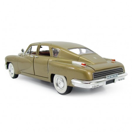 Carro Lucky Tucker Torpedo 1948 Escala 1/18 - Dourado