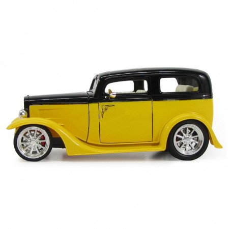 Carro Lucky Ford Model a 1931 Escala 1/18 - Amarelo