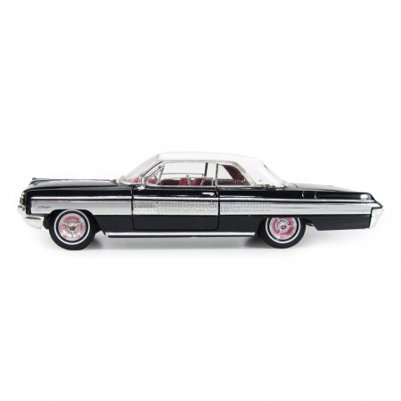 Carro Lucky Oldsmobile Starfire 1962 Escala 1/18 - Preto