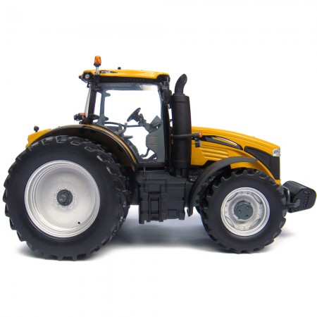 Trator Universal Hobbies Challenger Mt 685e Escala 1/32 - Amarelo