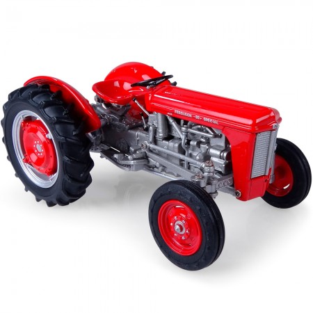 Trator Universal Hobbies Ferguson 35 Special Ano 1958 Escala 1/32 - Vermelho