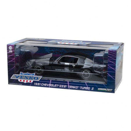 Carro Greenlight Chevrolet Z/28 Yenko Turbo Z Black - Escala 1/18 13519