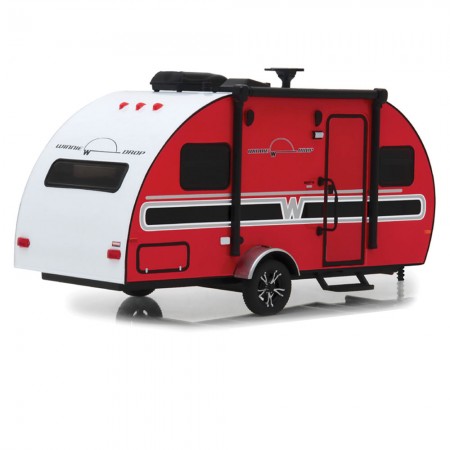 Carro Greenlight Hitch Tow Traillers Winniebago 2017 - Escala 1/24 - Vermelho  18450