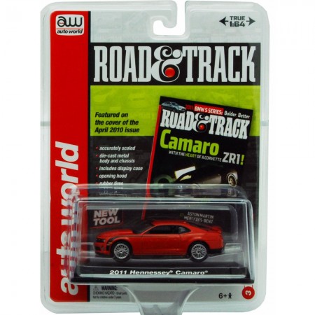Carro Auto World Road And Track - Camaro Hennessey Aw64003b Red - Ano 2011 - Escala 1/64
