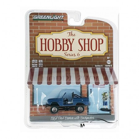 Carro Greenlight The Hobby Shop - Ford Bronco With Backpacker  97060-b - Ano 1967 - Escala 1/64