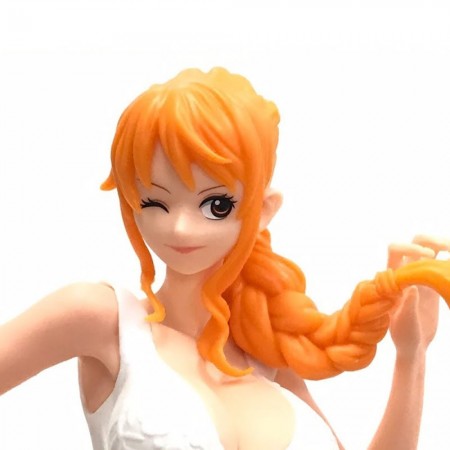 Esttua Banpresto One Piece Lady Edge Wedding - Nami (white)  0560