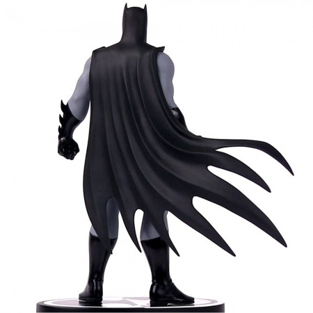 Esttua Dc Collectibles Batman Black And White - Batman By Amanda Conner 46120