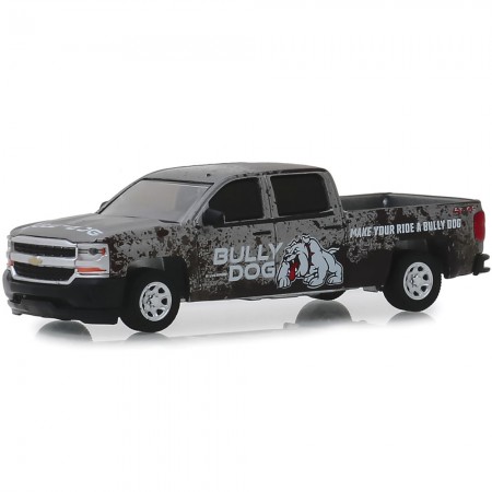 Carro Greenlight Hobby Exclusive - Chevrolet Silverado 4x4 2018 Bully Dog - Escala 1/64 (30084)