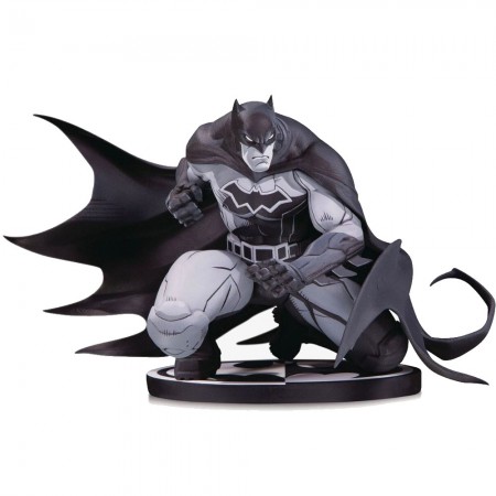 Estátua Dc Collectibles Batman Black And White - Batman By Joe Madureira