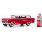 Carro Greenlight The Hobby Shop - Chevrolet Two-ten Townsman 1955 With Gas Pump - Escala 1/64 (97070-d)