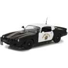 Carro Greenlight Chevy Camaro Z28 1979 California Highway Patrol Escala 1/18 - Preto e Branco